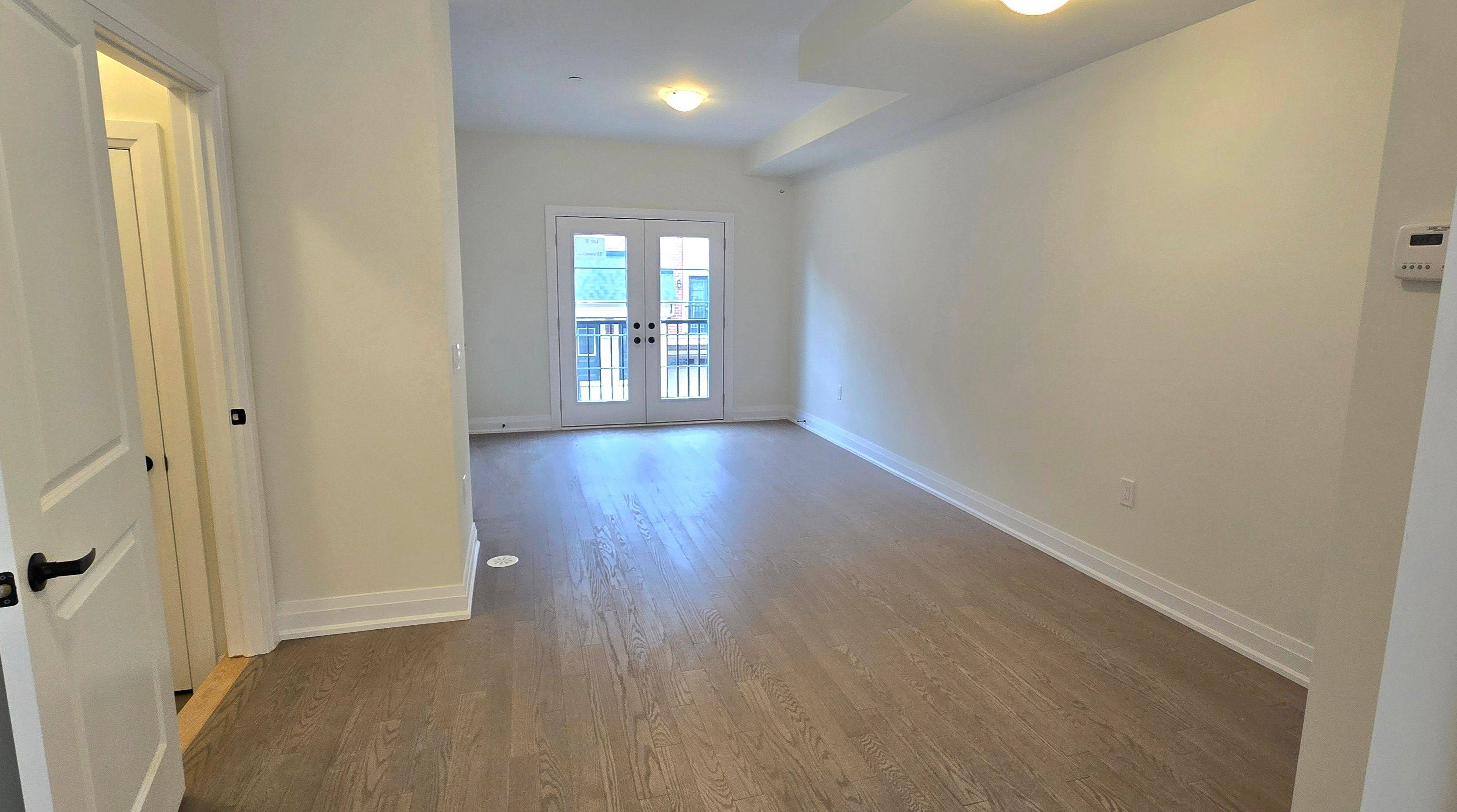 Clarington, ON L1B 1J2,35 Marret LN