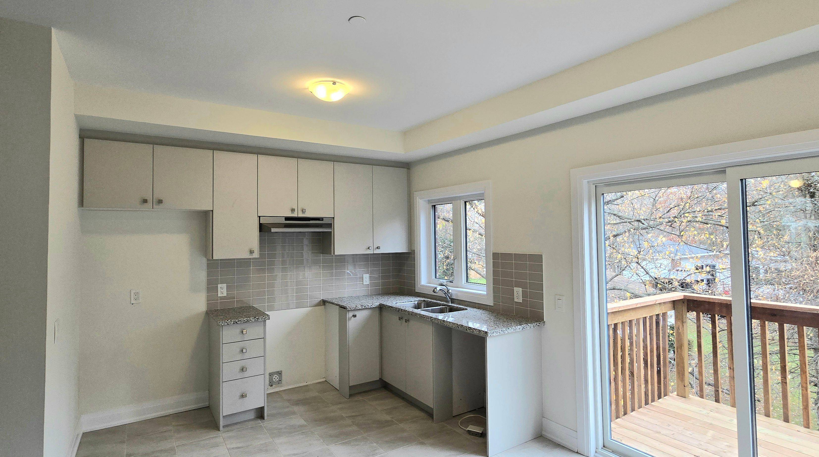 Clarington, ON L1B 1J2,35 Marret LN