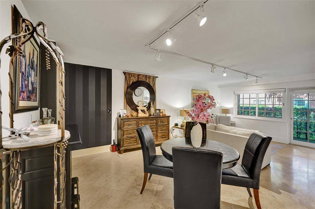 Wilton Manors, FL 33305,200 NE 19th Ct #107M