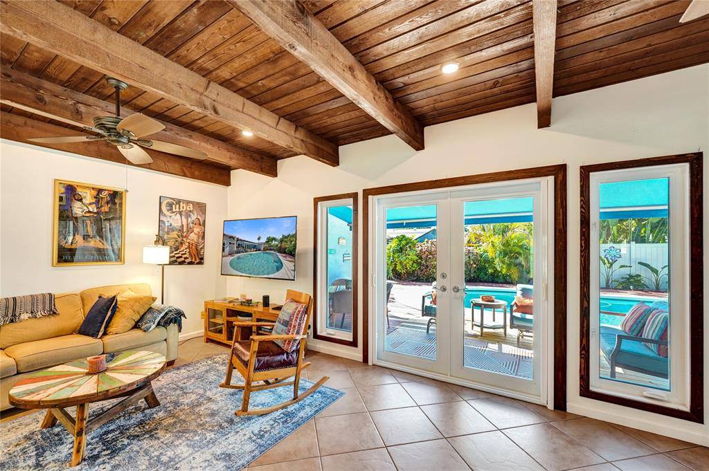 Oakland Park, FL 33334,1410 NE 42nd Ct