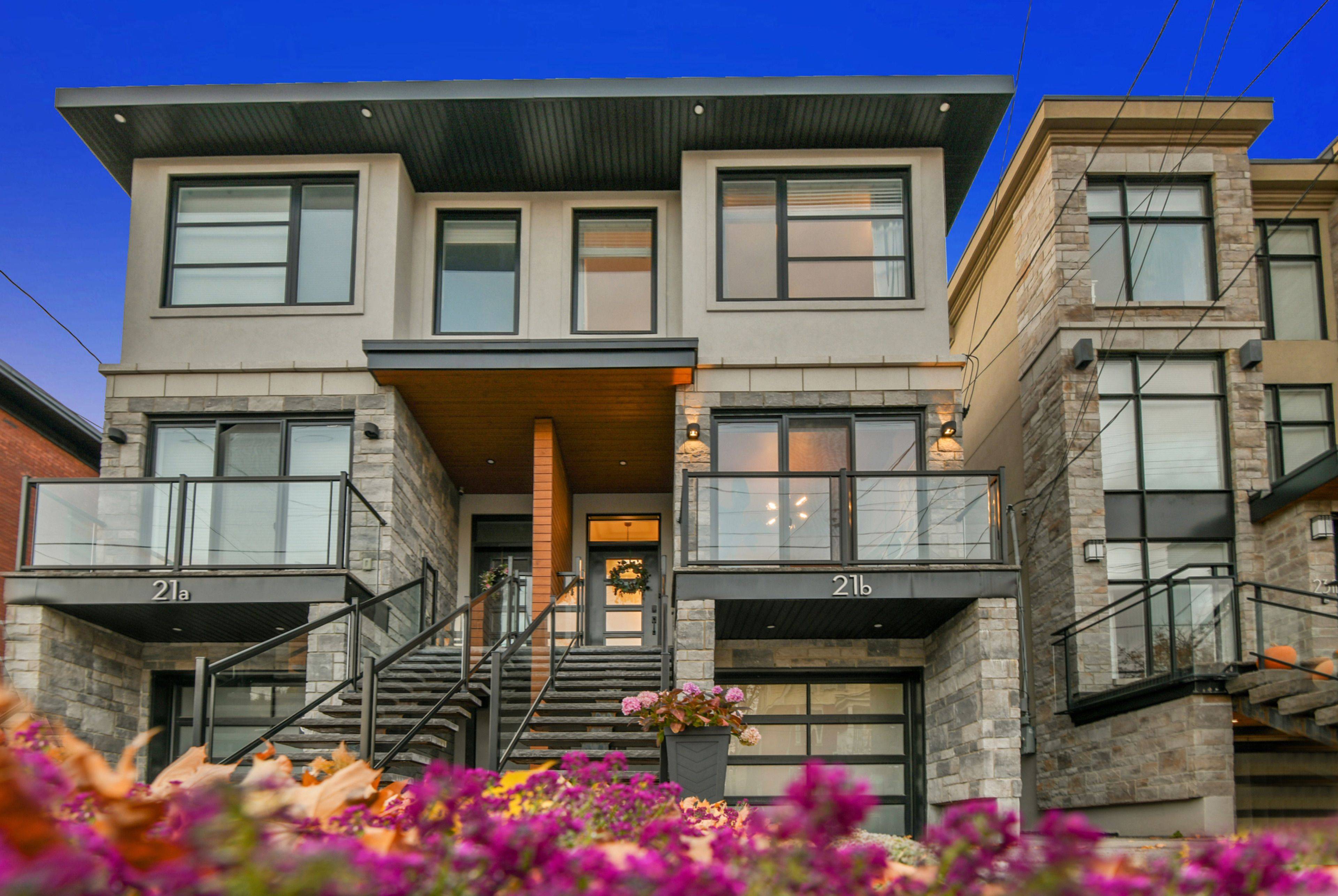 New Edinburgh - Lindenlea, ON K1M 2A4,21 Noel ST #B