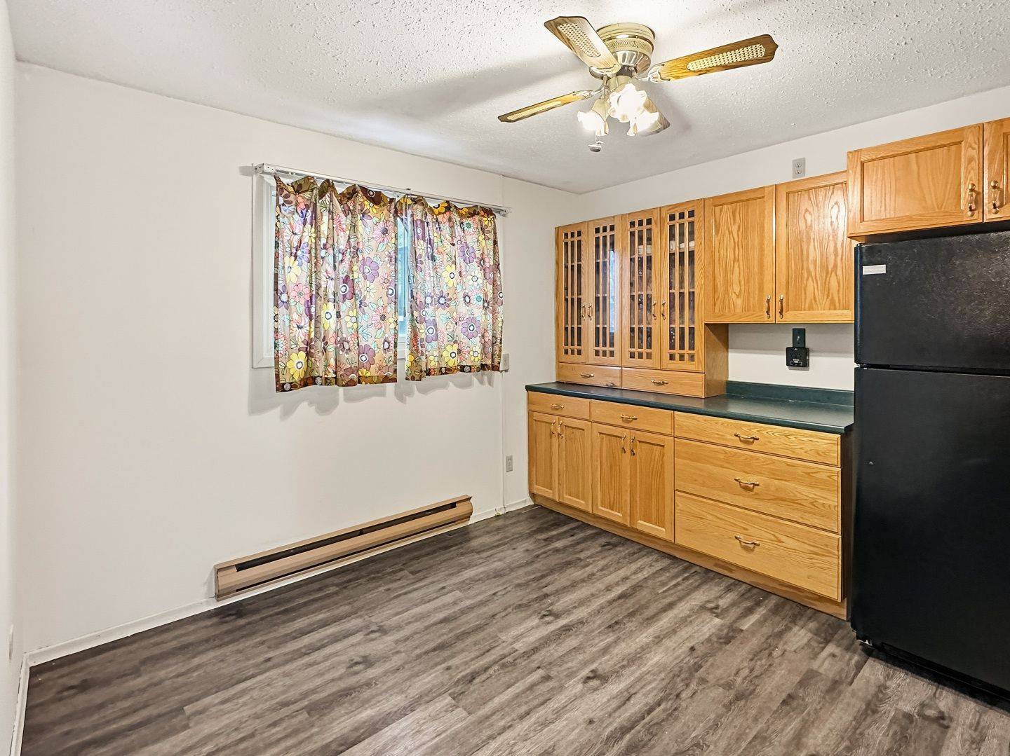 Quinte West, ON K8V 6A3,7 Tiffany PL #7