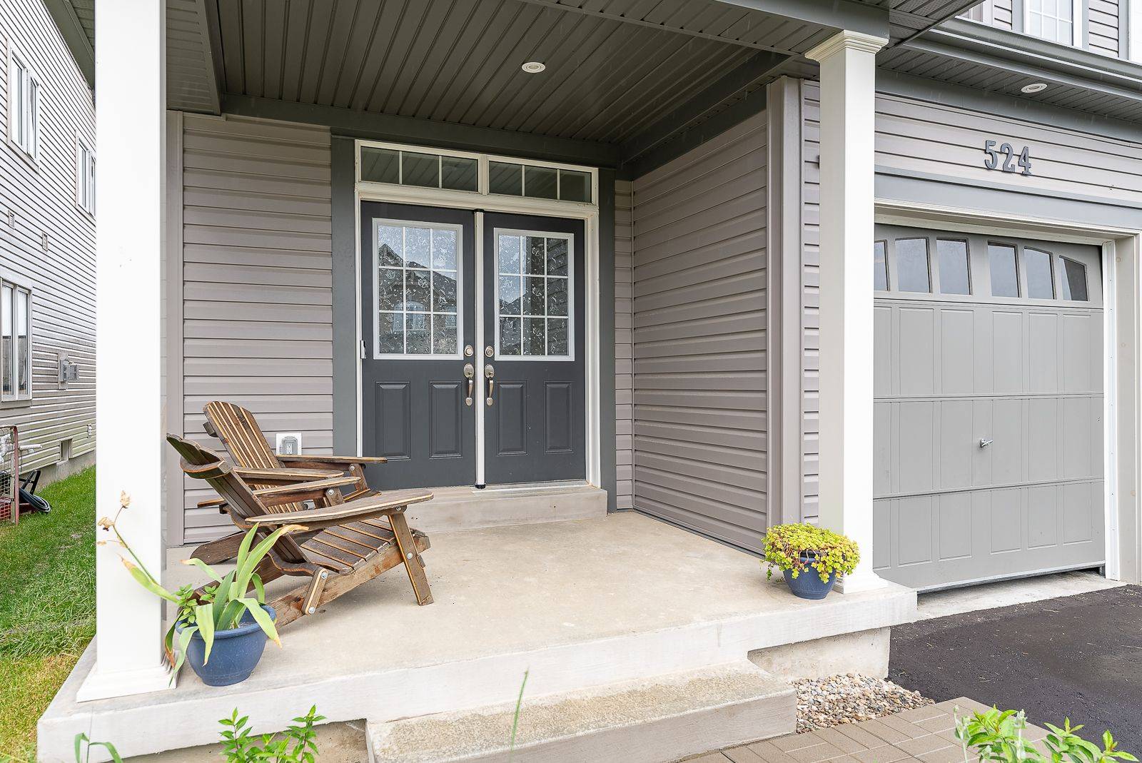 Shelburne, ON L9V 2X8,524 Brooks ST