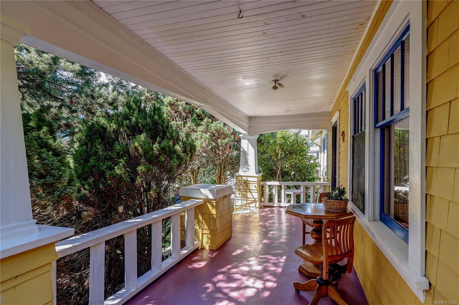 Nanaimo, BC V9R 1W8,660 Third St