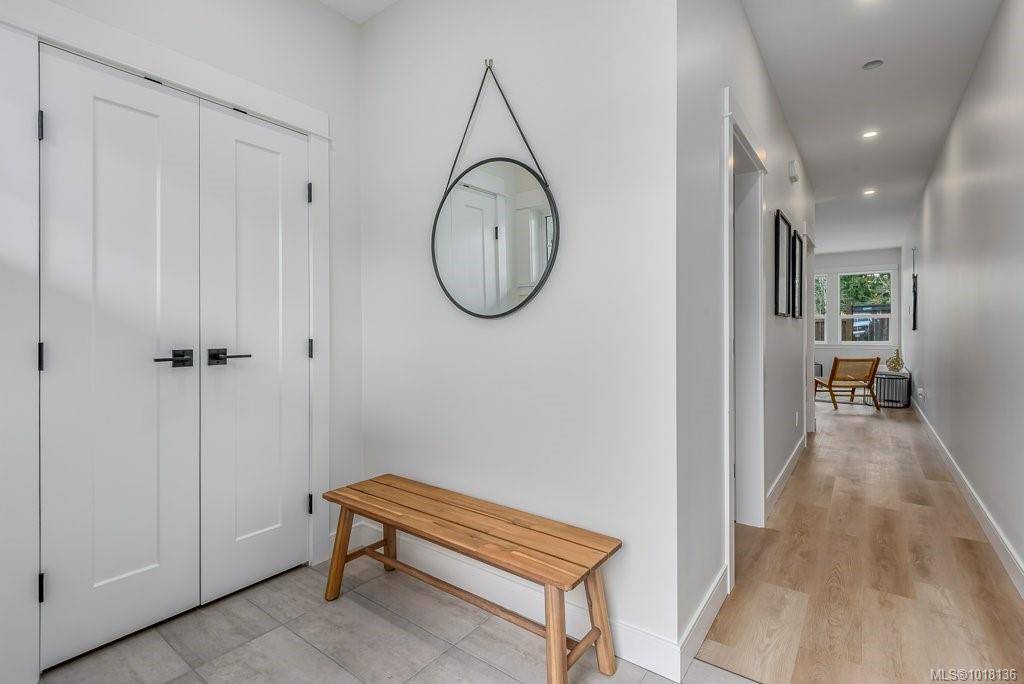 Courtenay, BC V9N 0J8,2580 Brookfield Dr #203