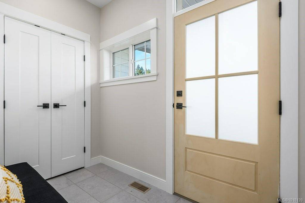 Courtenay, BC V9N 9J8,2580 Brookfield Dr #121