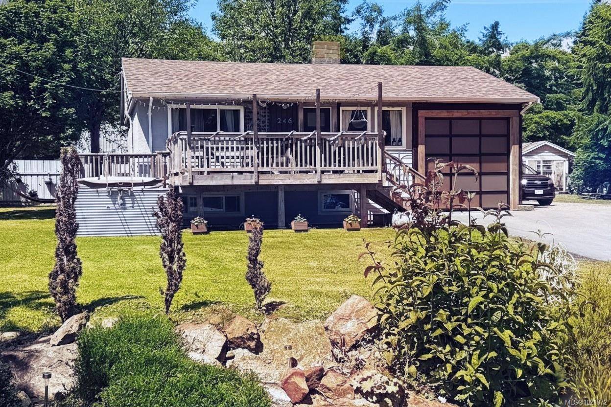 Ucluelet, BC V0R 3A0,246 Lee St