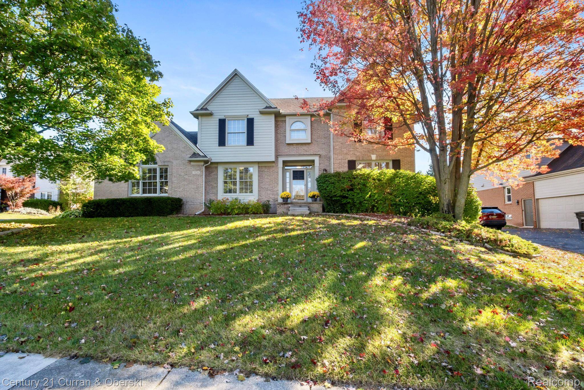 Northville, MI 48167,19234 Windridge DR