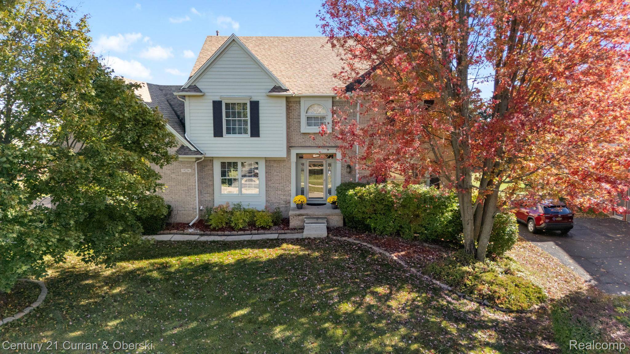 Northville, MI 48167,19234 Windridge DR