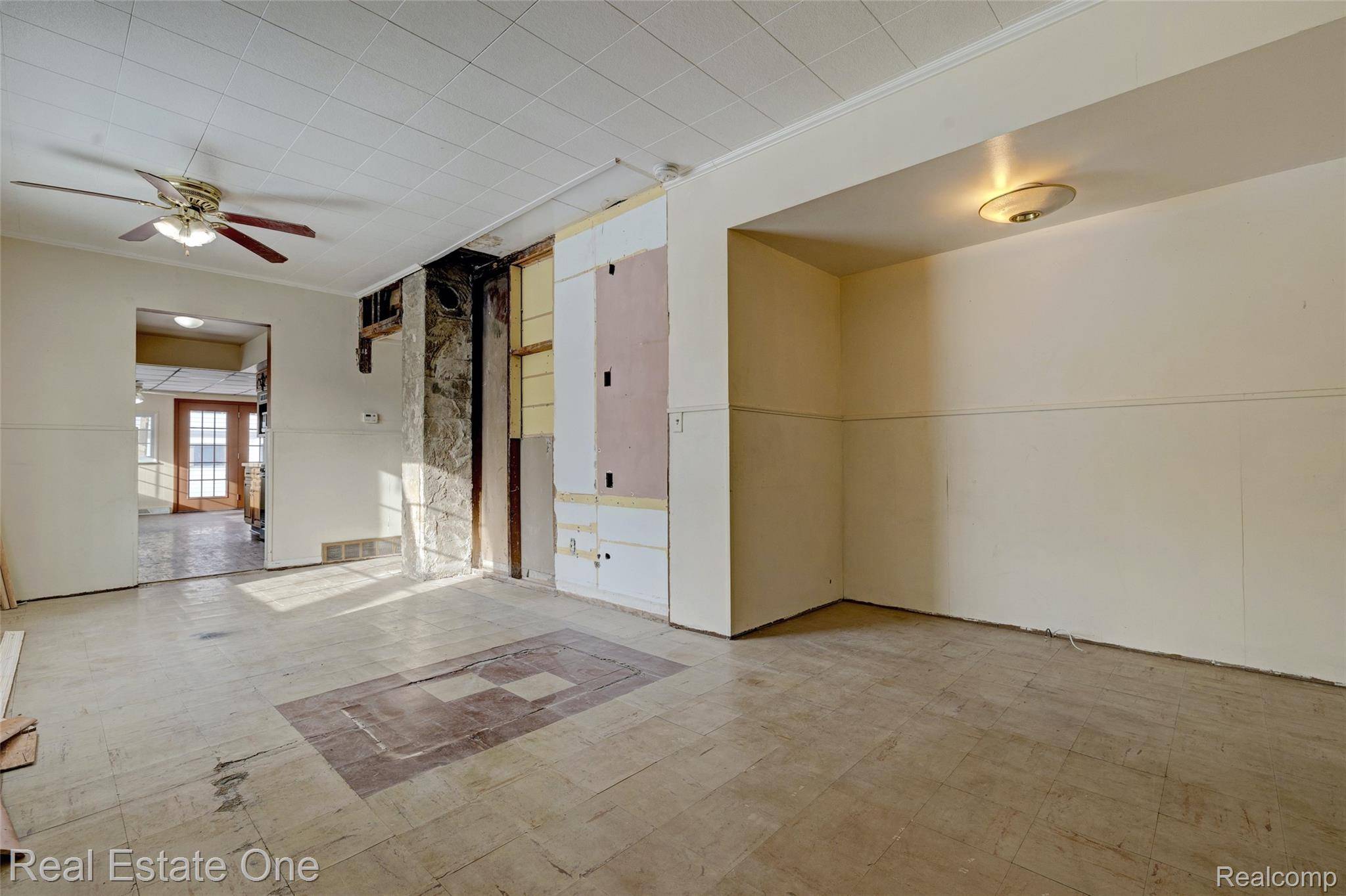 Orion, MI 48362,55 Mouton DR