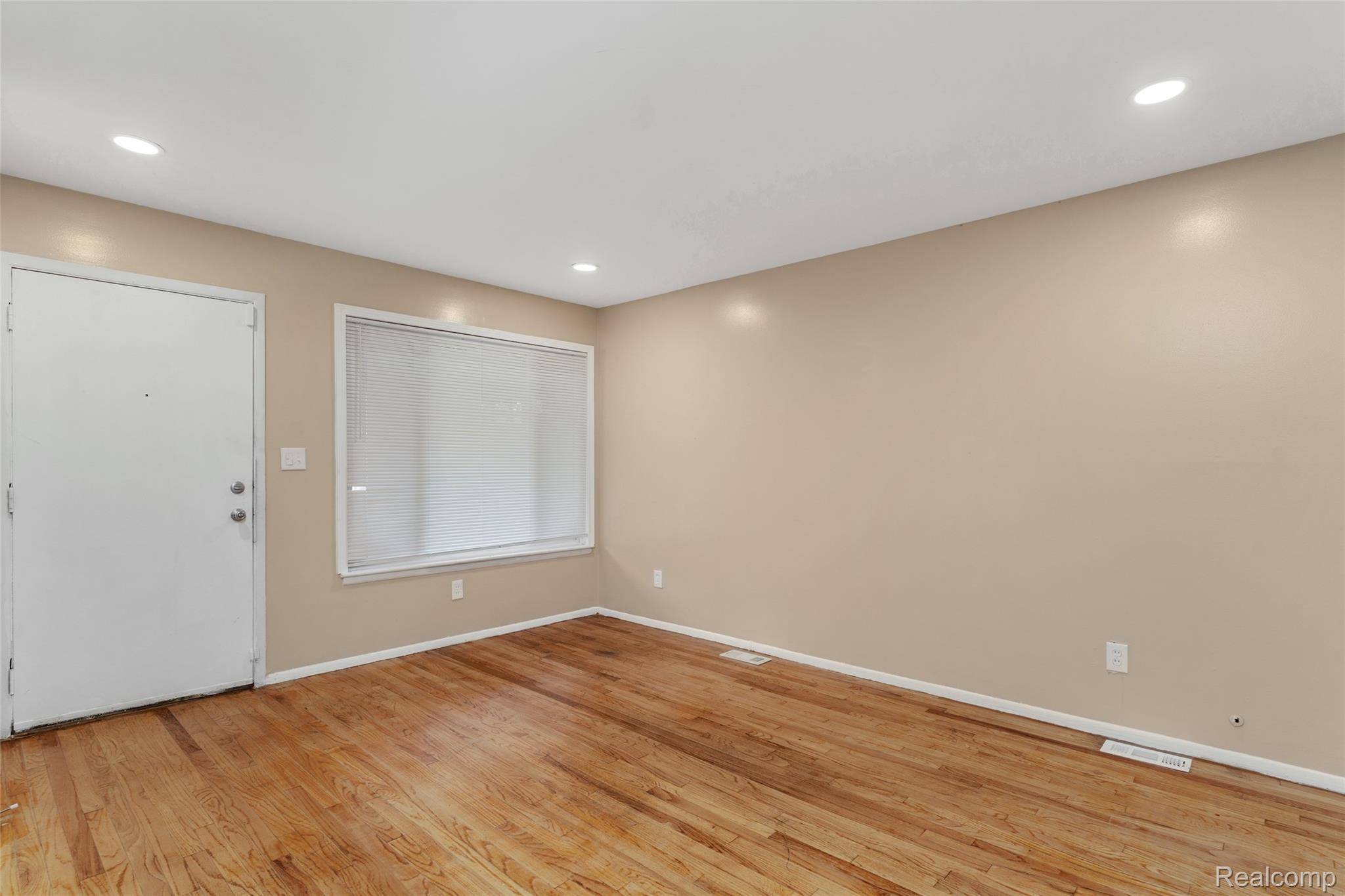 Detroit, MI 48234,18547 Anglin ST