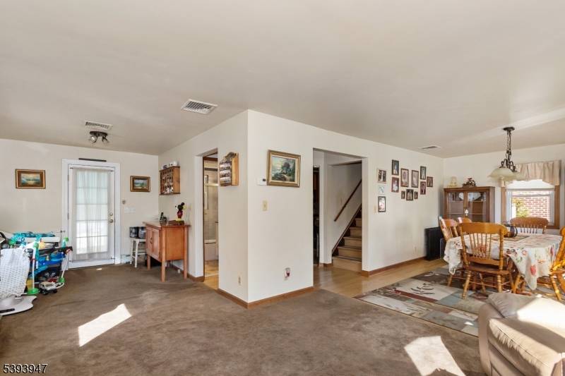 Wallington Boro, NJ 07057,4 Crescent Rd