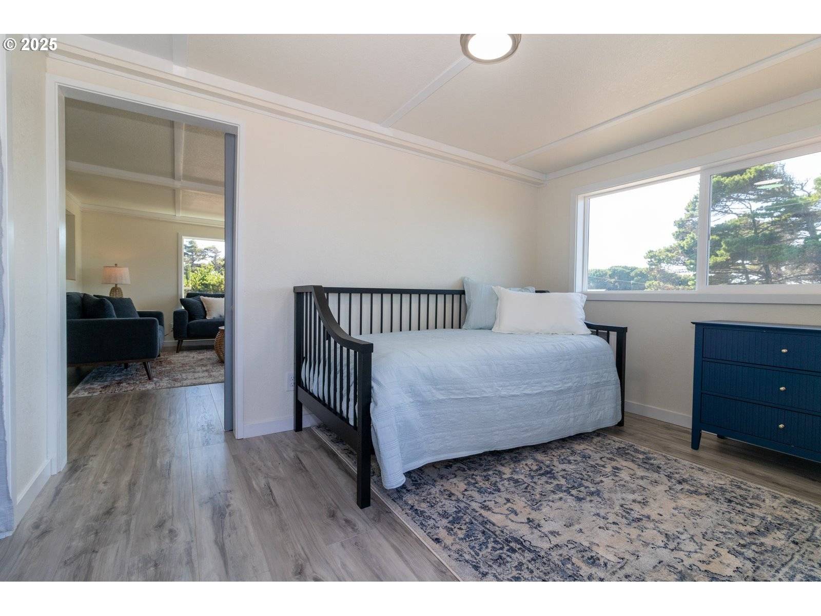 Florence, OR 97439,4589 MEARES ST