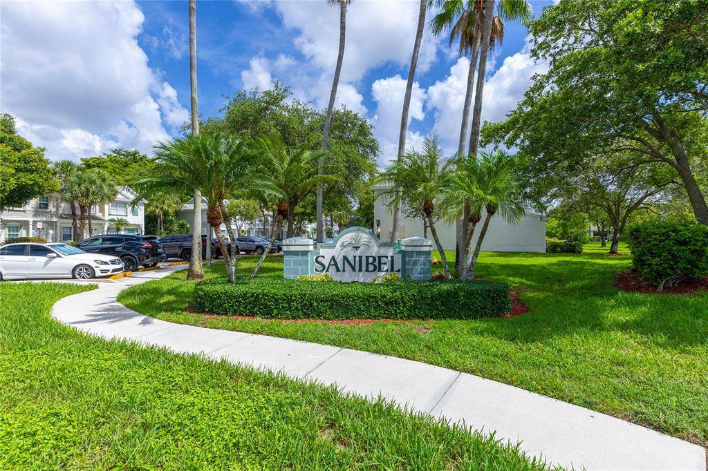 Tamarac, FL 33321,8134 San Carlos Cir