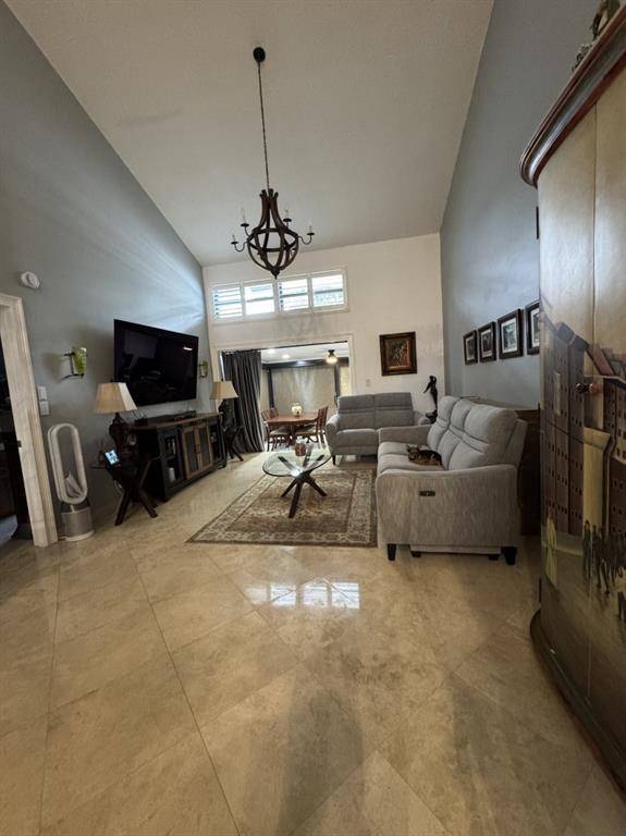 Oakland Park, FL 33309,2840 S Oakland Forest Dr #2906