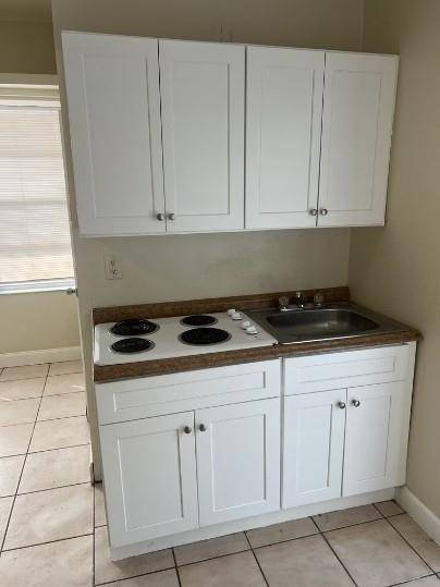 Fort Lauderdale, FL 33334,1437 NE 56th St #2