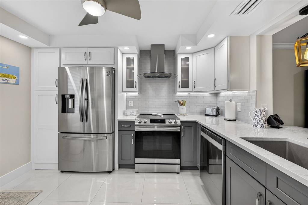 Coconut Creek, FL 33066,3306 Aruba Way #B2