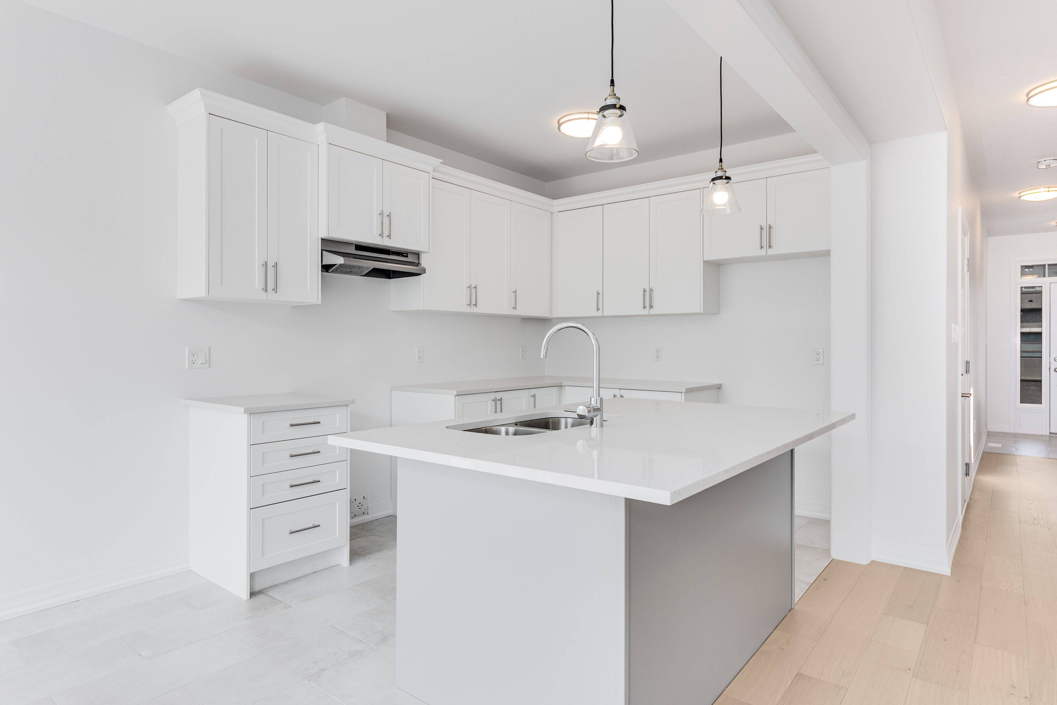 Barrie, ON L9J 0K5,58 Sagewood AVE