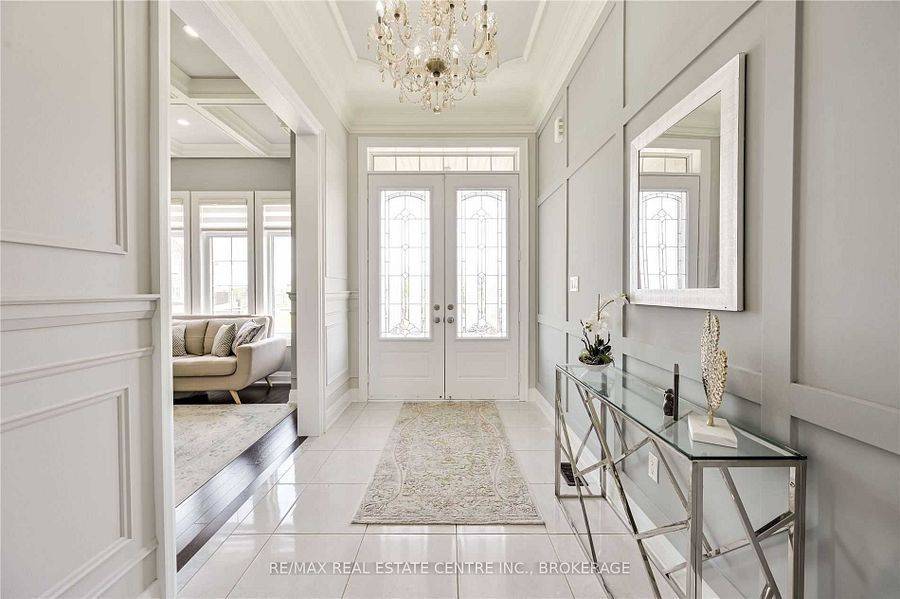 Brampton, ON L6P 4G3,4 Cloncurry ST