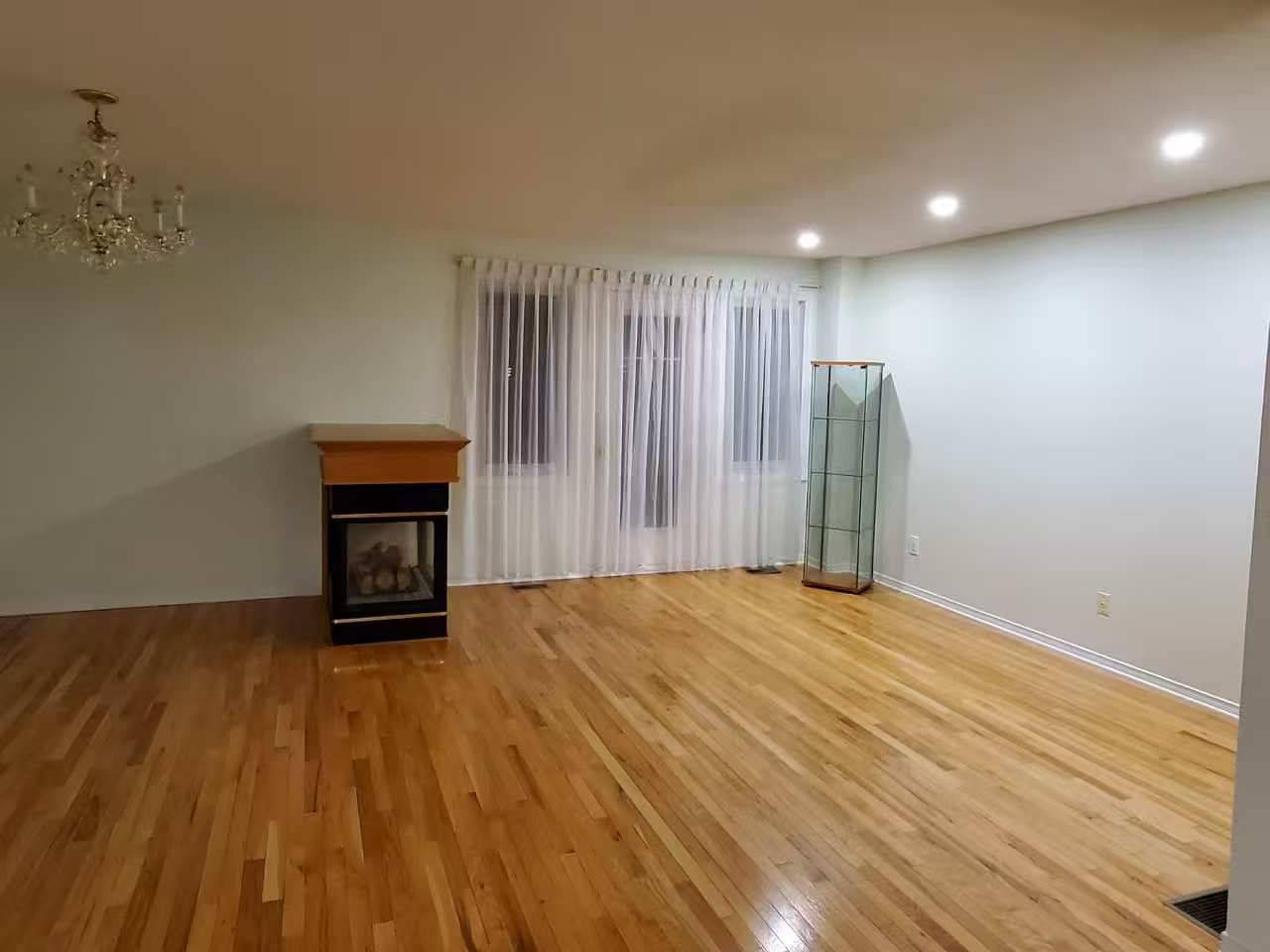 South Of Baseline To Knoxdale, ON K2G 6C6,31 Thornbury CRES