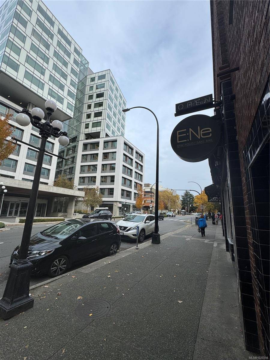 Victoria, BC V8W 1N9,737 Pandora Ave