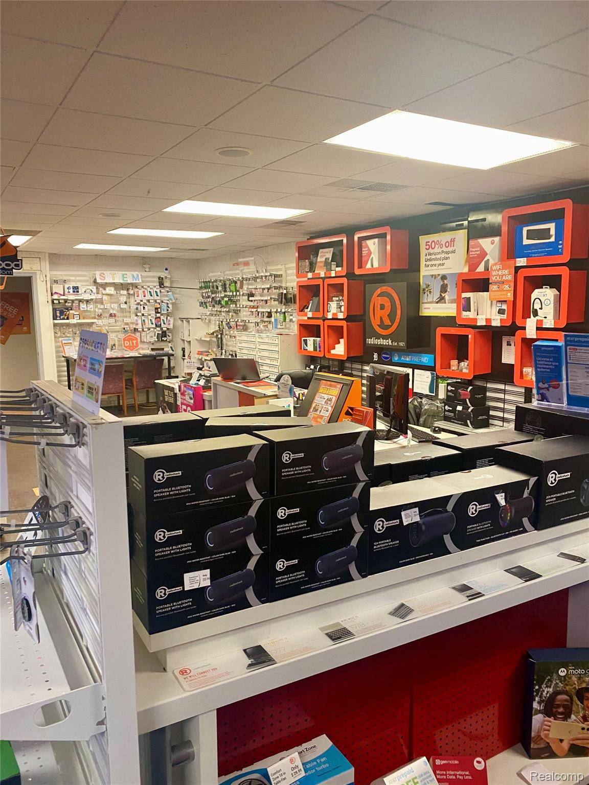 Saline, MI 48176,731 W Michigan AVE