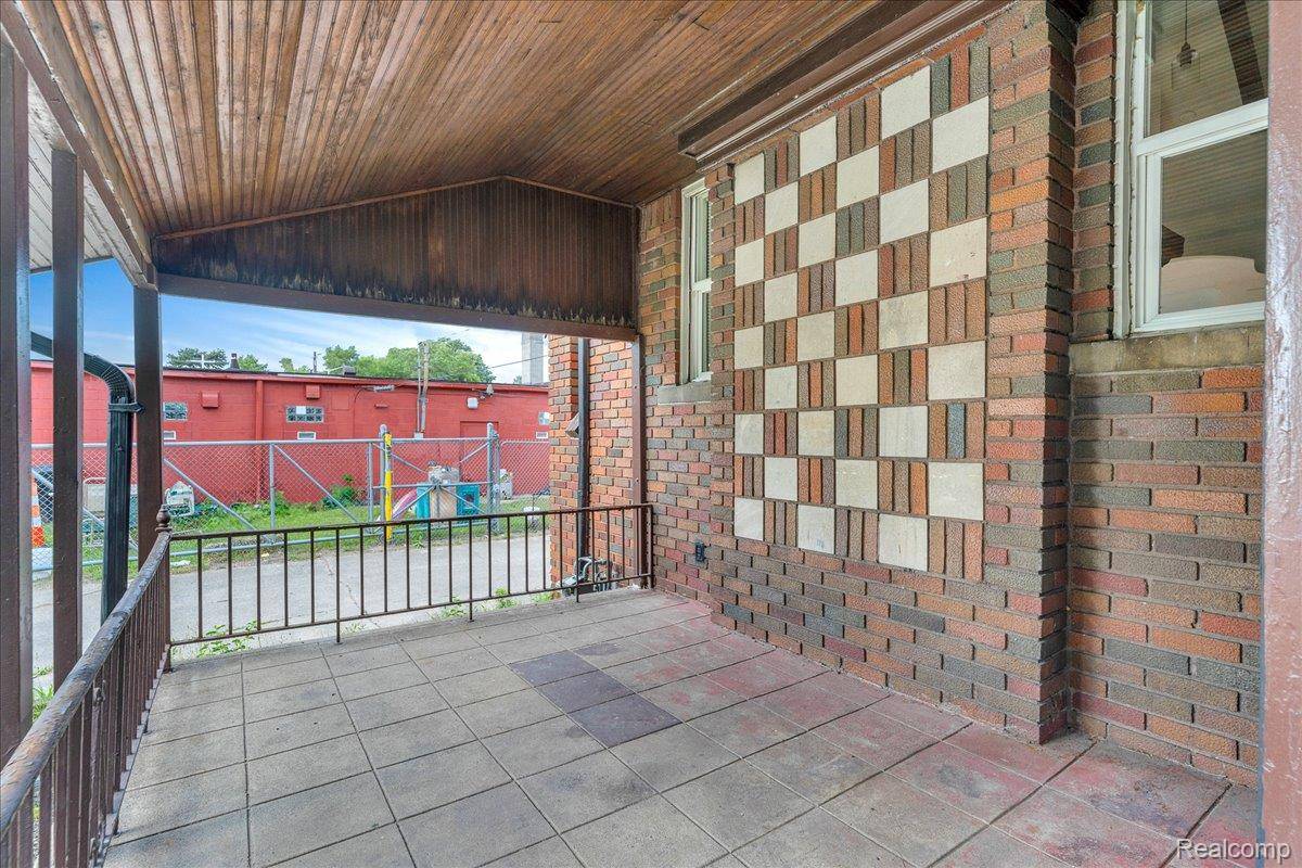 Detroit, MI 48227,15894 Snowden ST