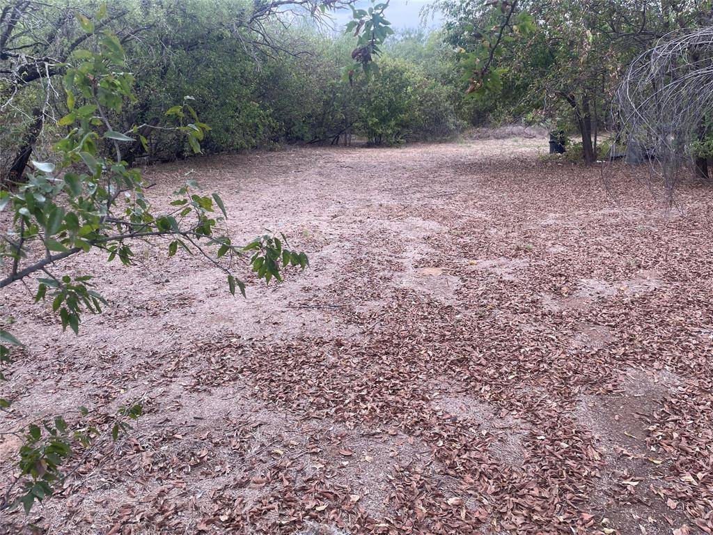 Breckenridge, TX 76424,210 & 212 W 2nd Street