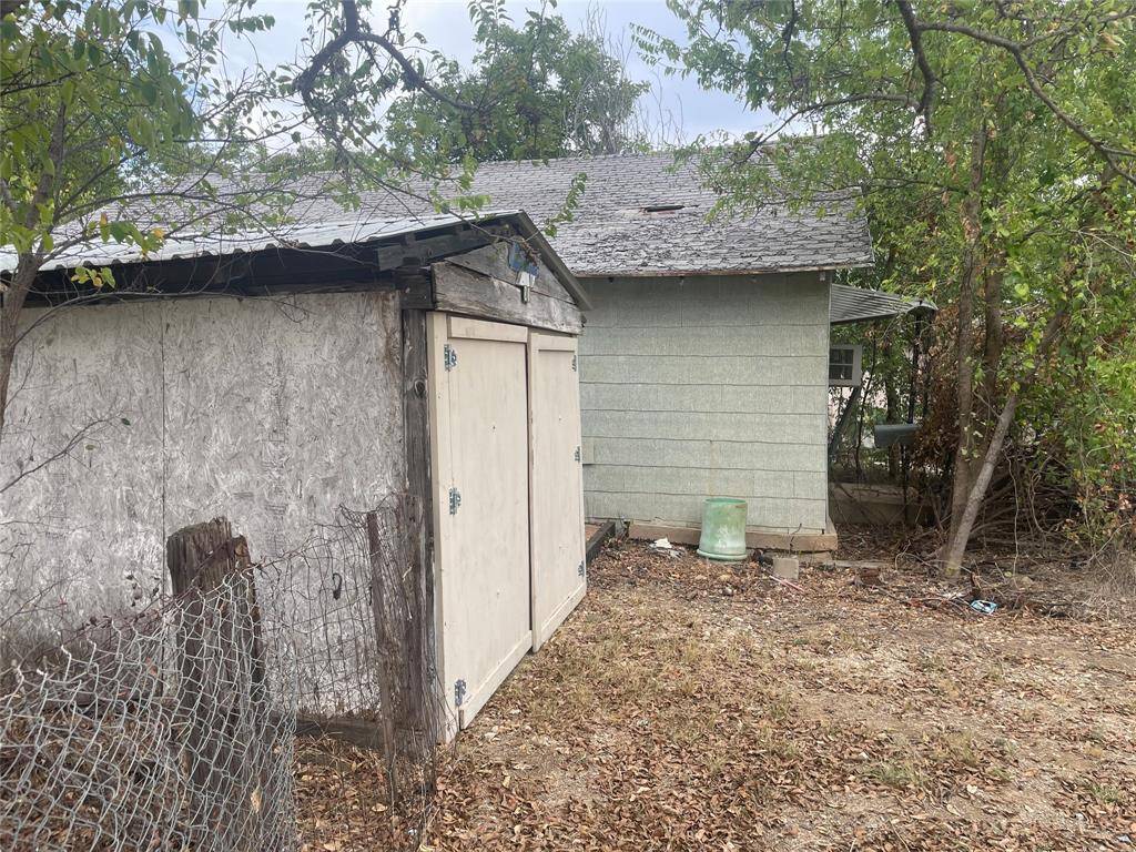 Breckenridge, TX 76424,210 & 212 W 2nd Street