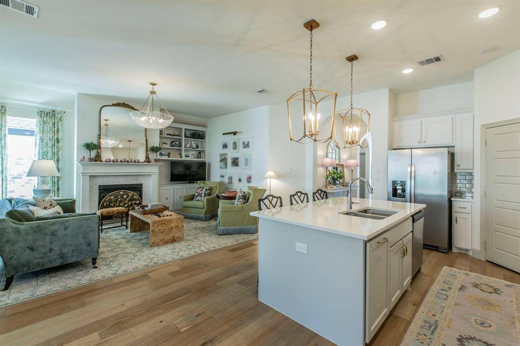 Fort Worth, TX 76126,9856 Chaparral Pass