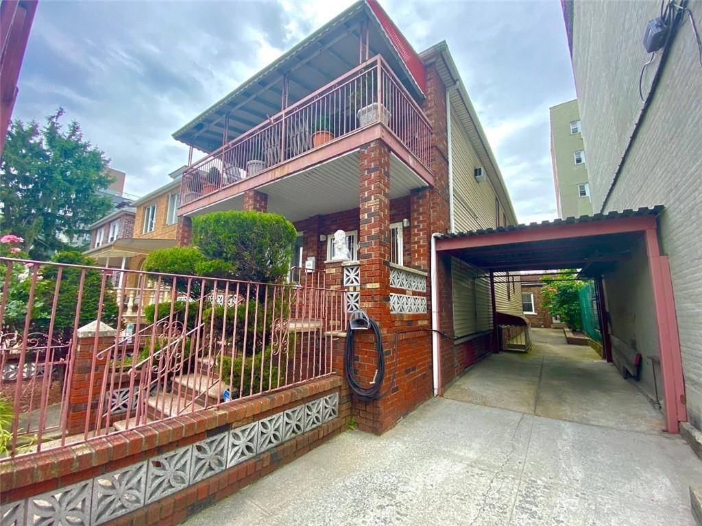 Brooklyn, NY 11204,7416 Bay Pkwy