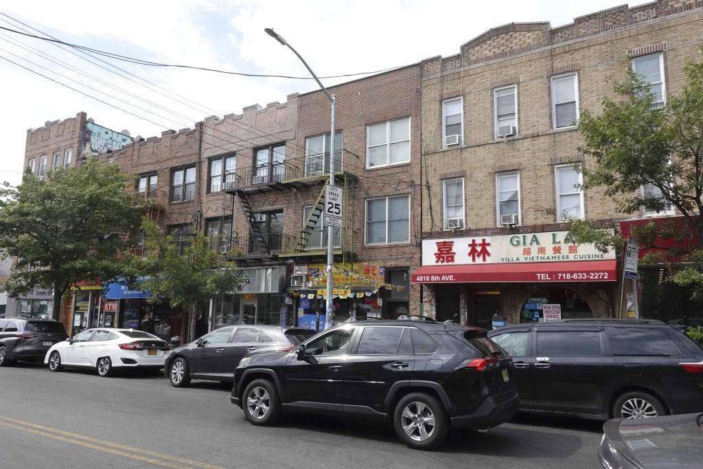 Brooklyn, NY 11220,4814 8th AVE