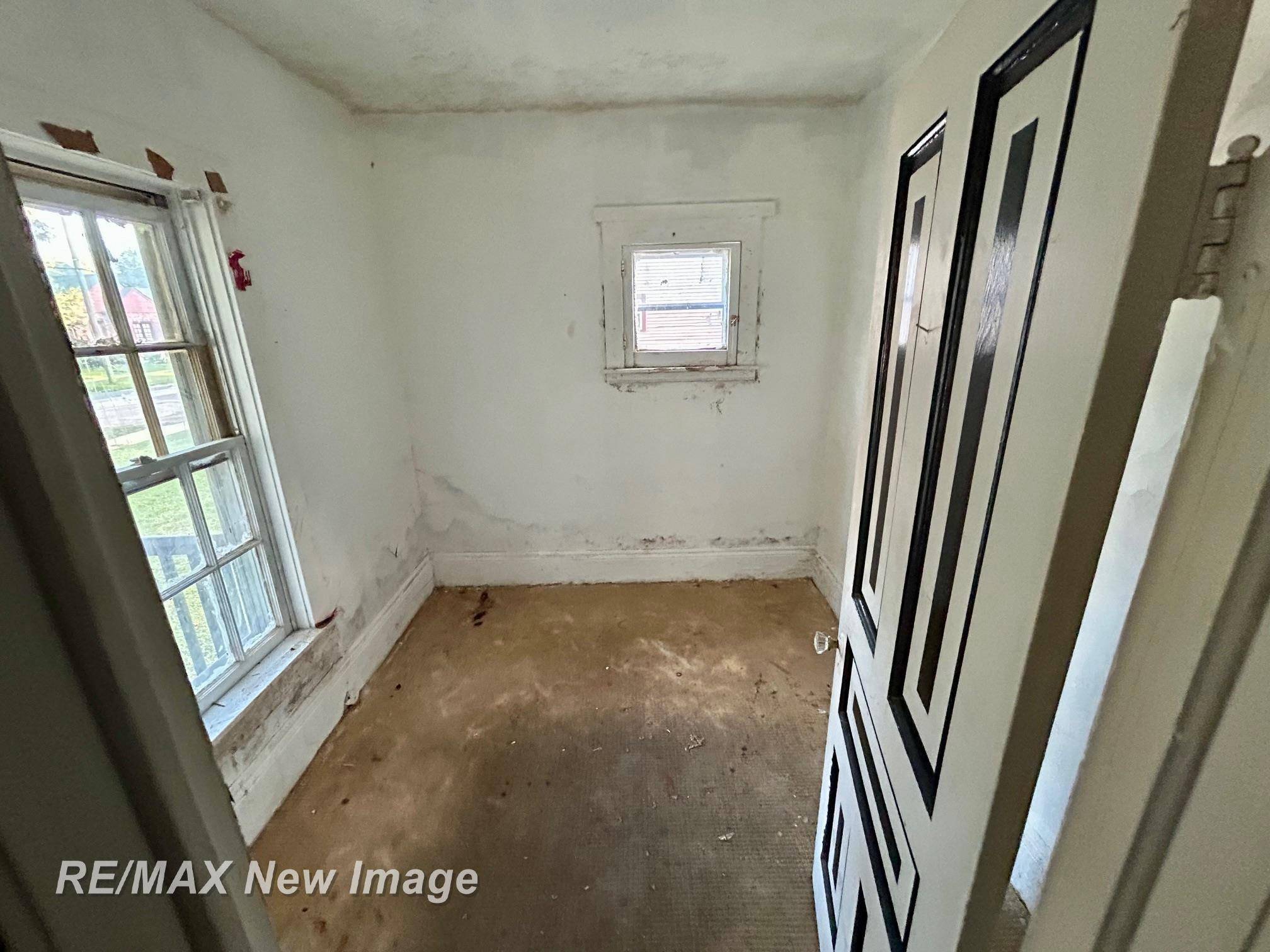 Saginaw, MI 48602,1827 Delaware ST