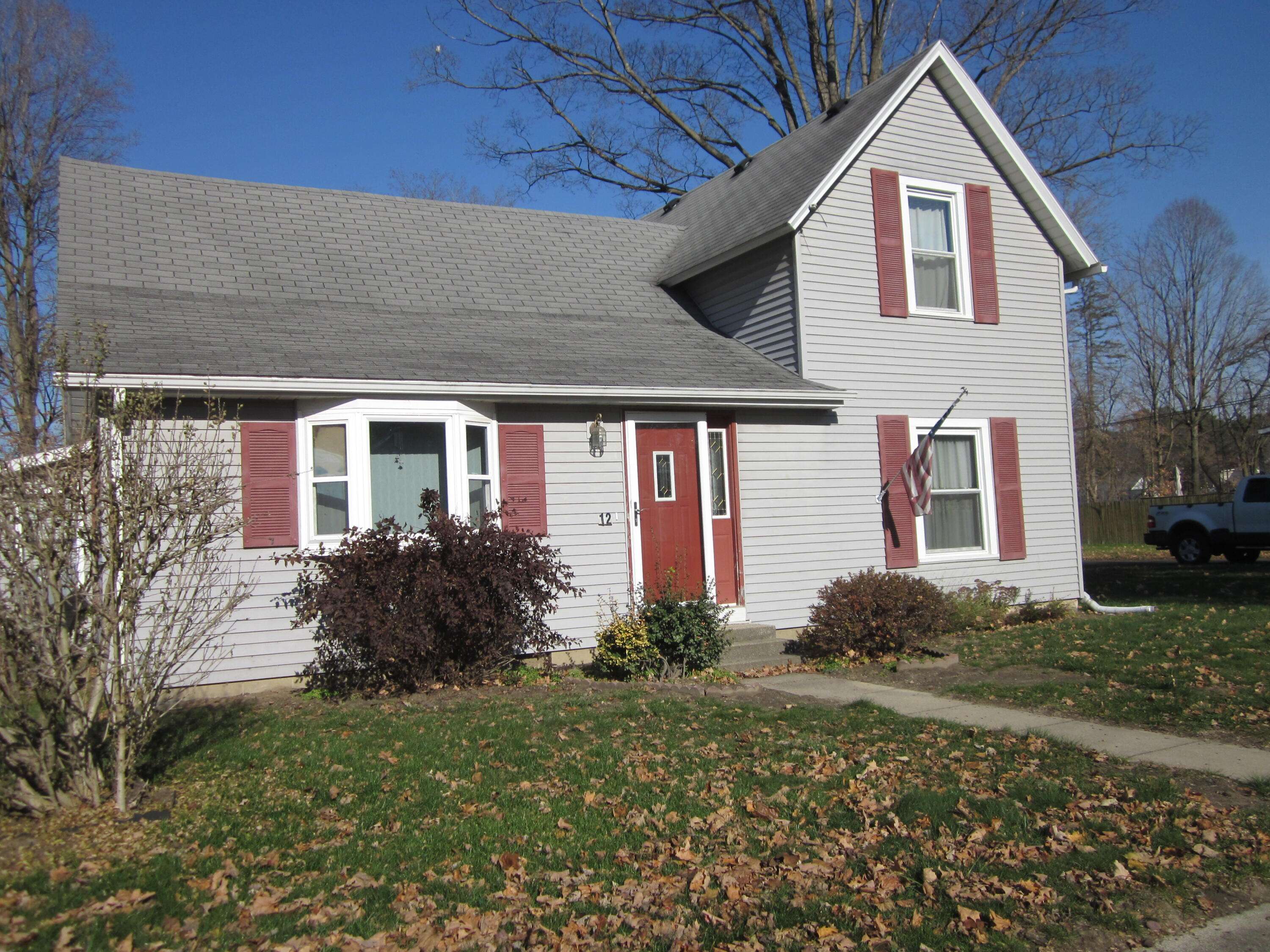 Bangor, MI 49013,12 E Douglas ST