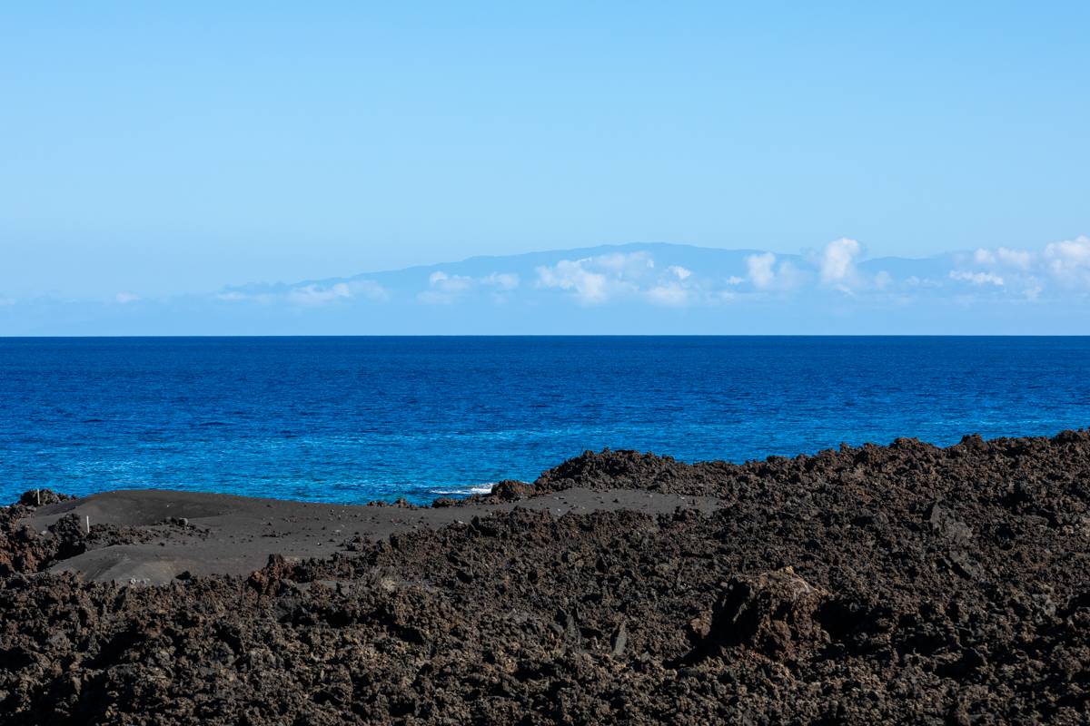 72-111 PAHINAHINA PL, Kailua-kona, HI 96740