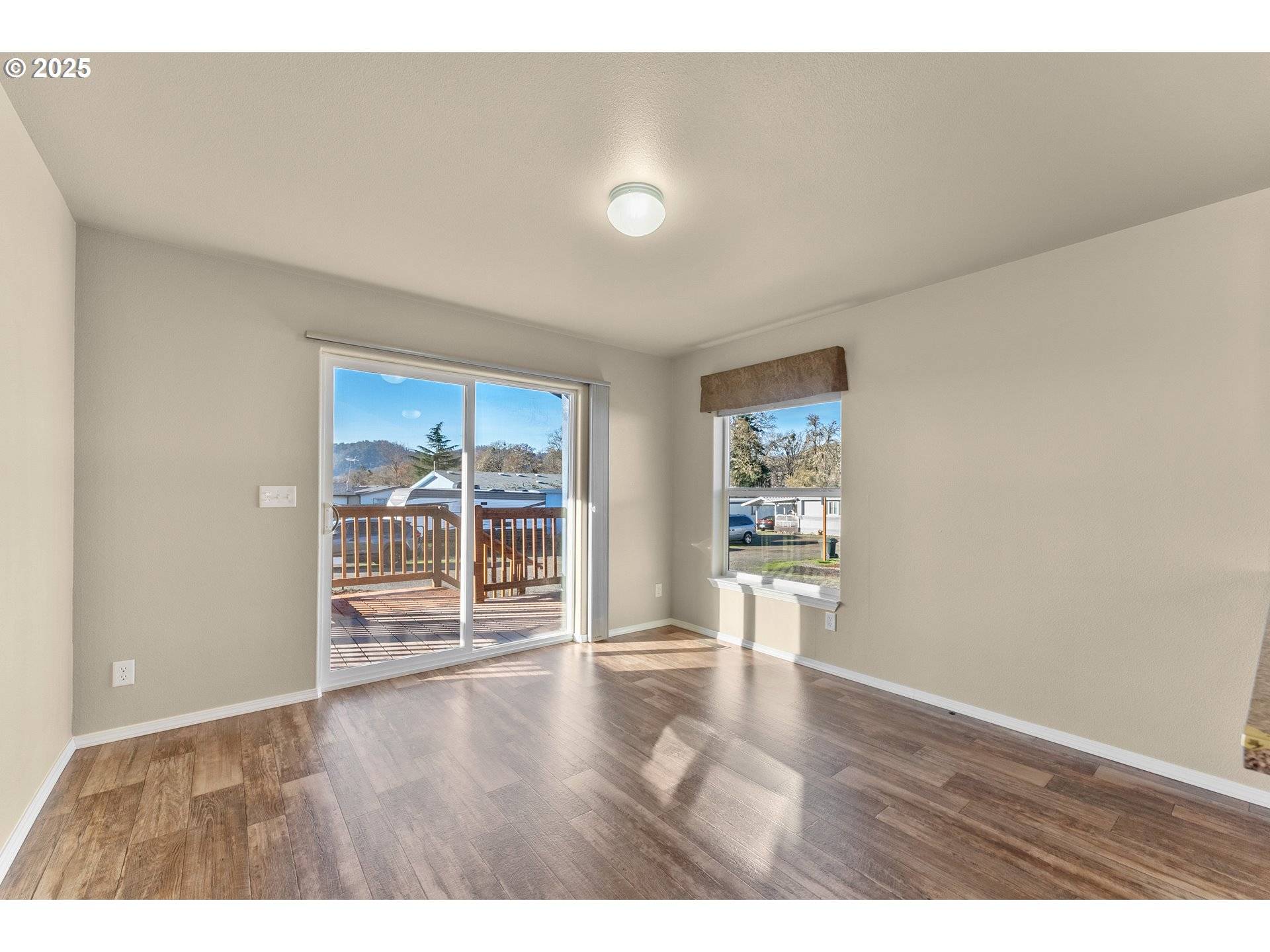 Roseburg, OR 97470,201 NE Peggy AVE #13