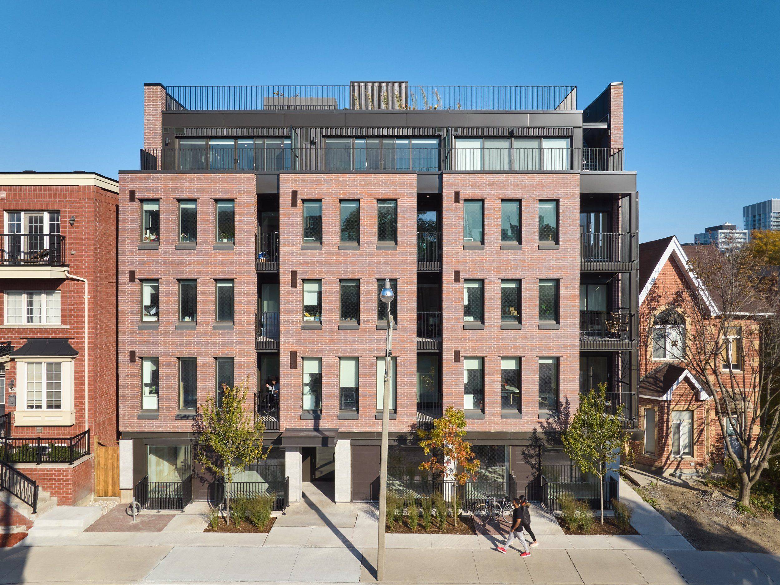 Toronto C08, ON M5A 3P1,41 River ST