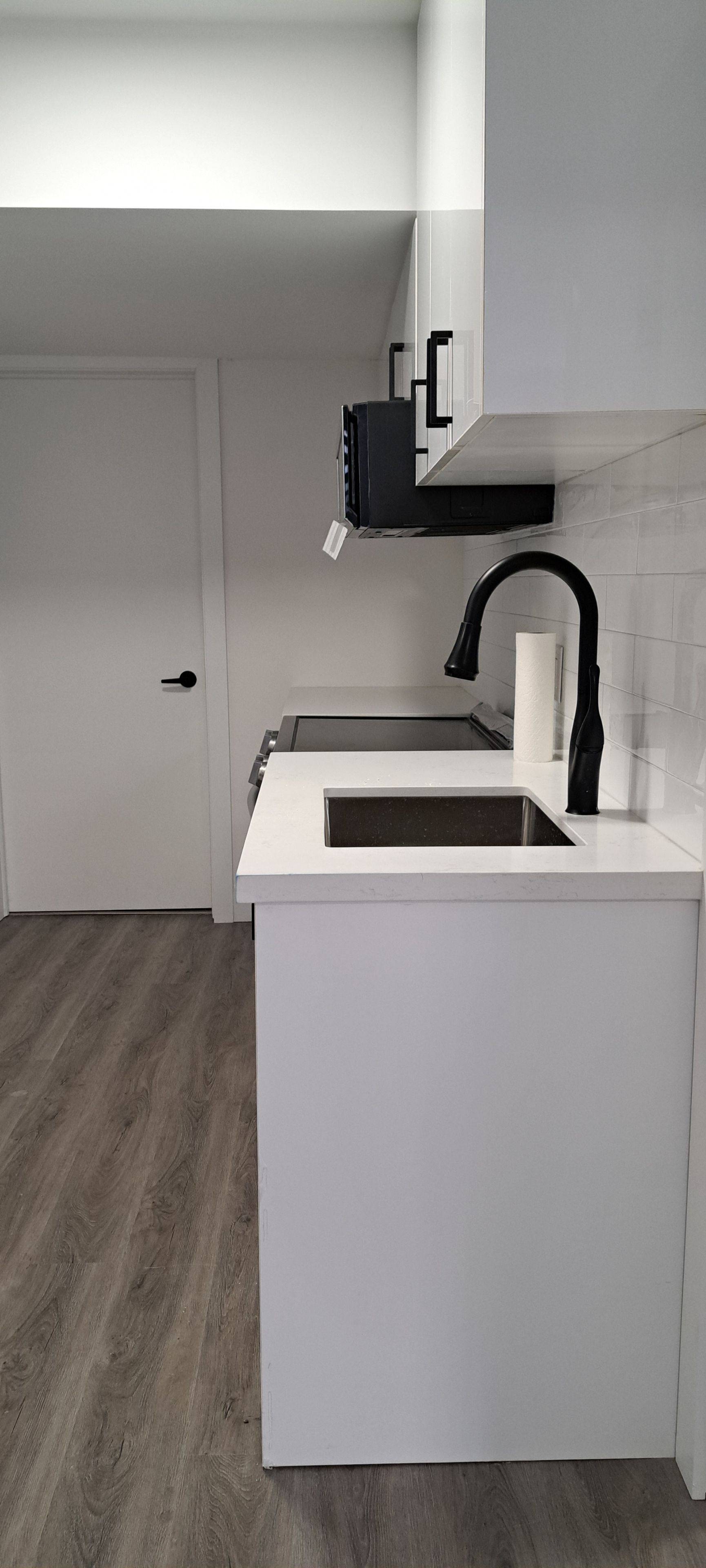 Innisfil, ON L9S 0L7,1659 Rizzardo CRES #LOWER LEVEL