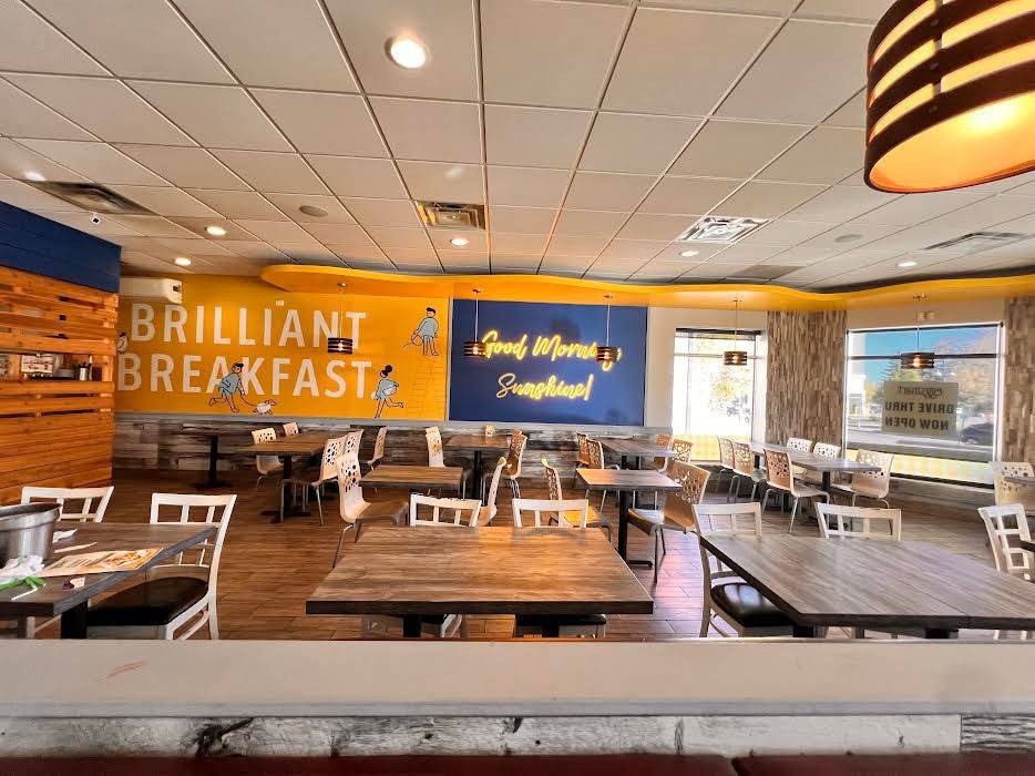 Innisfil, ON L9S 2M5,1060 innisfil Beach Rd. RD S