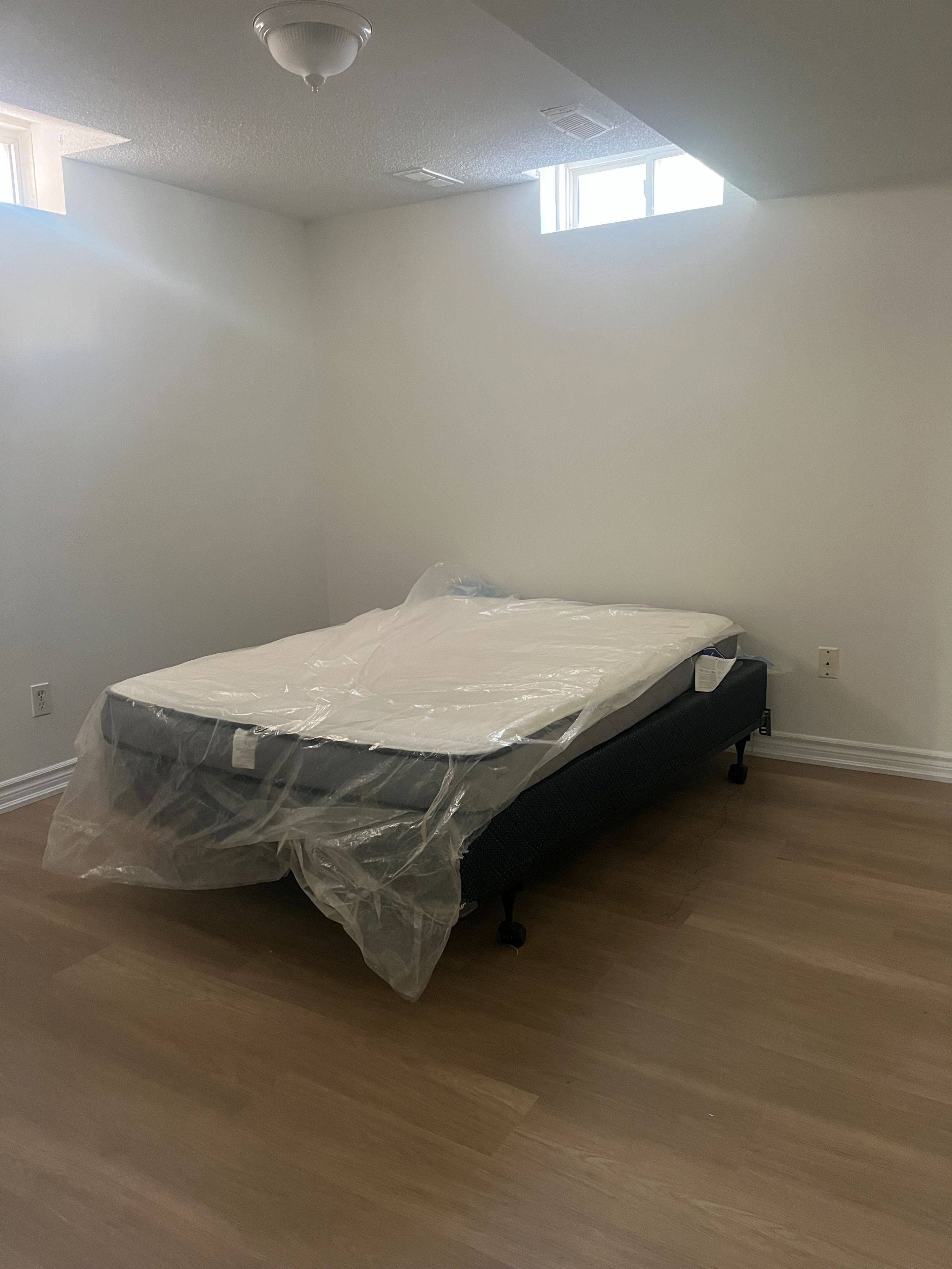 Mississauga, ON L5M 6N7,5830 Swordsman DR #Bsmt