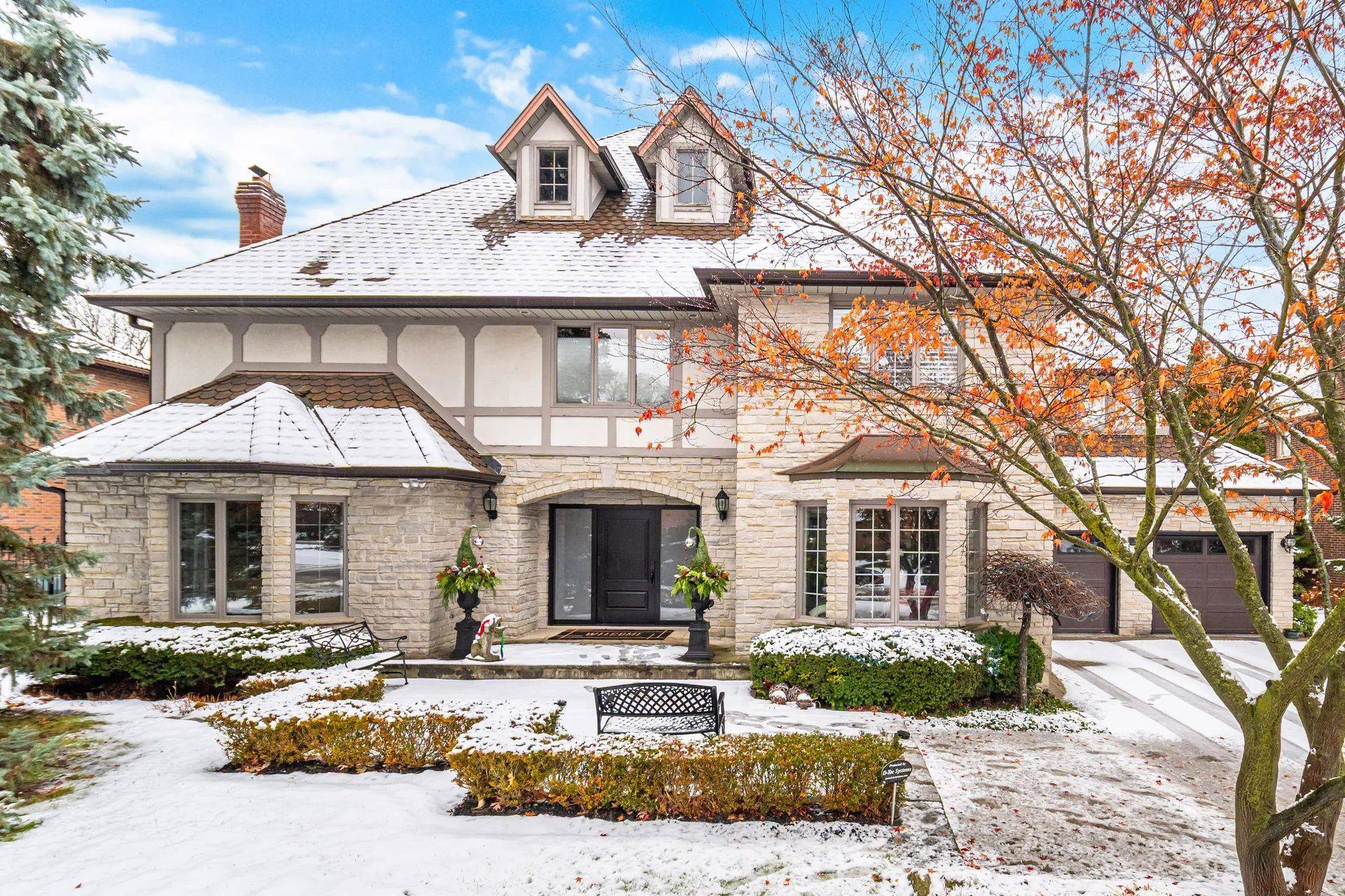 Mississauga, ON L5H 4A6,1080 Geran CRES