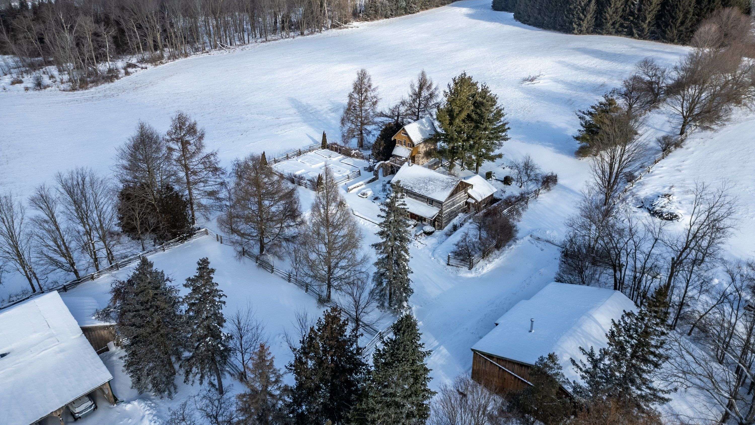 Milton, ON N0B 2K0,13233 Fifth Line