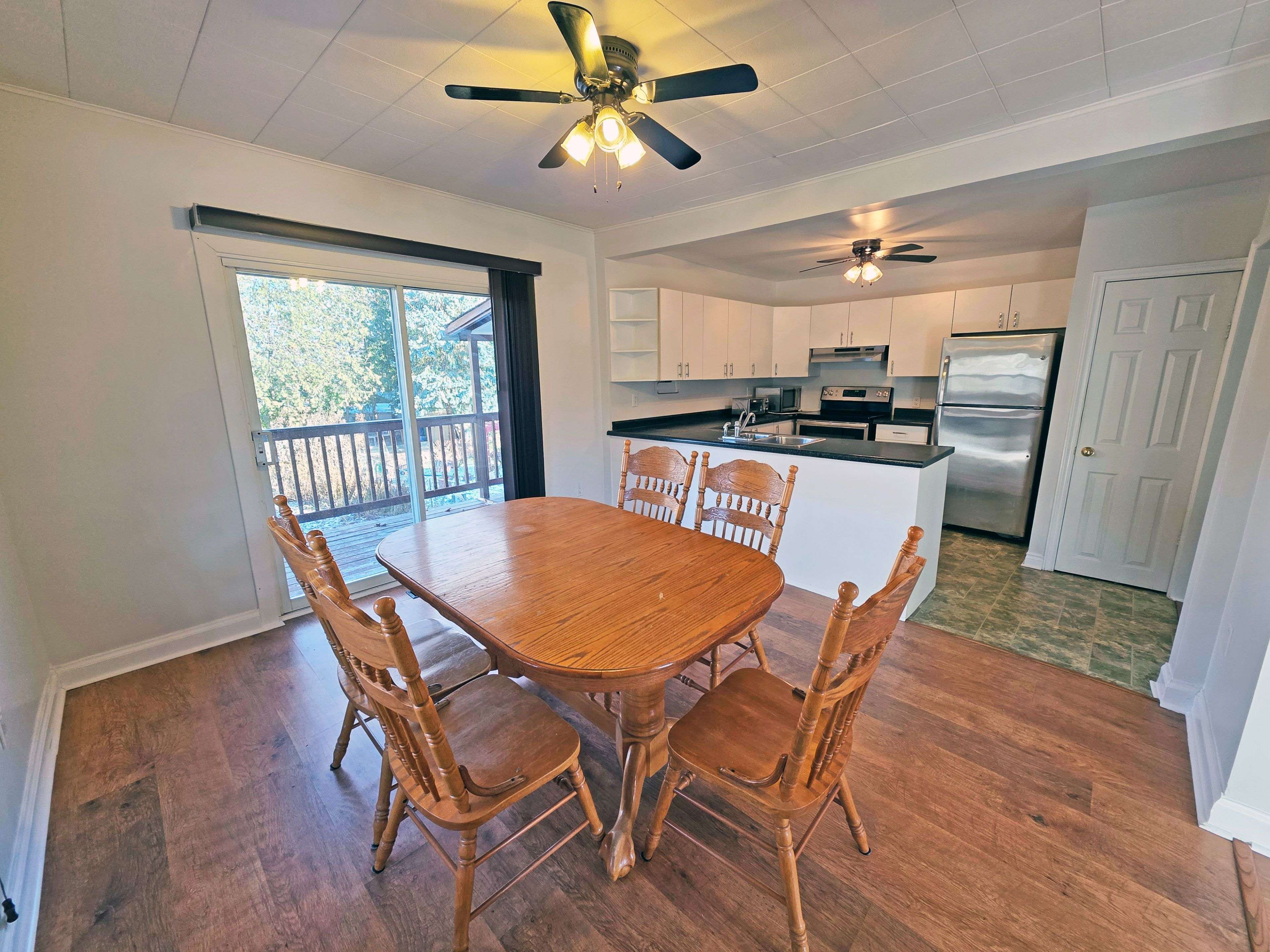 Grimsby, ON L3M 1P5,205 Main ST E