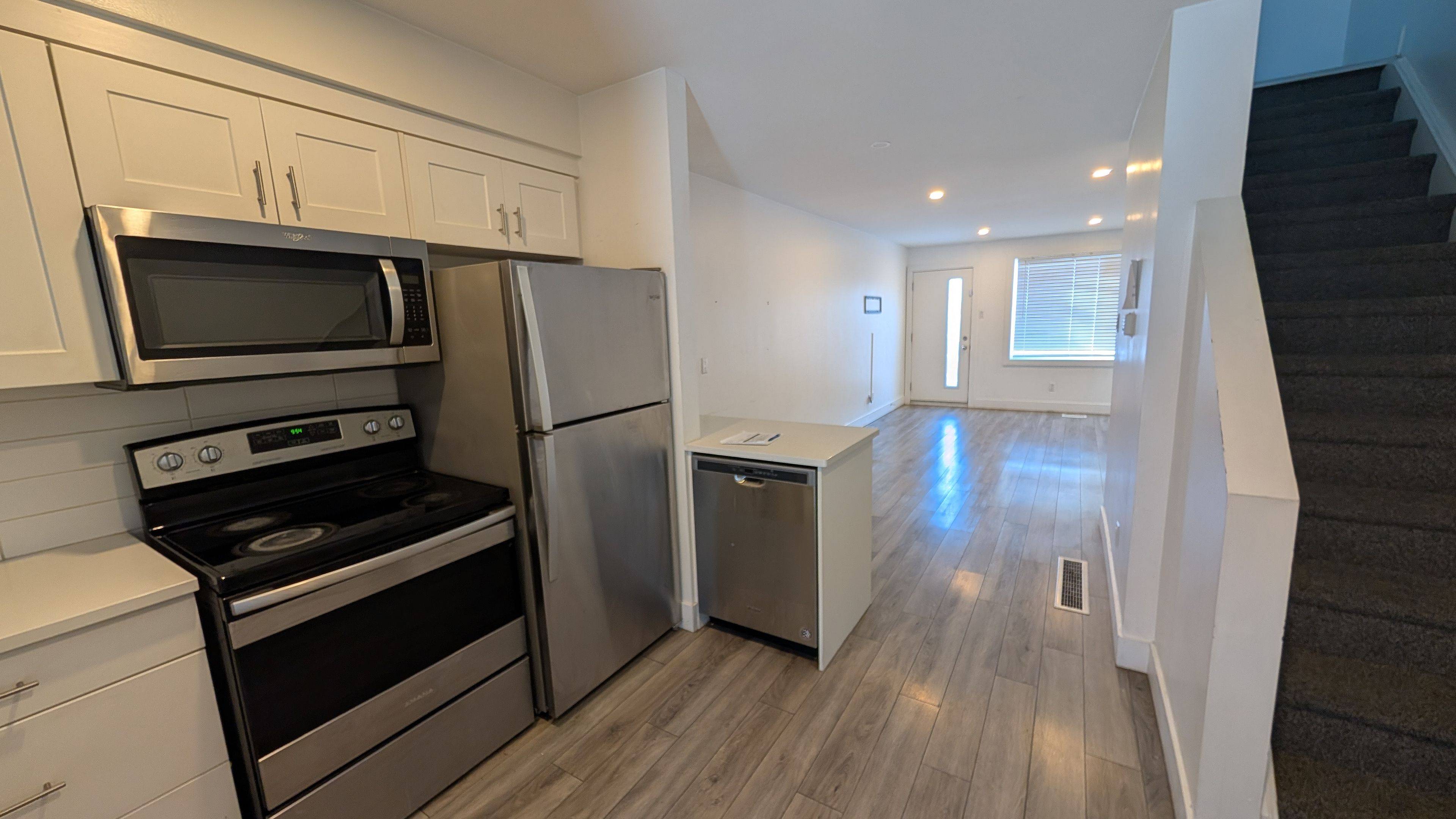 London East, ON N6V 1J4,49 Toulon CRES