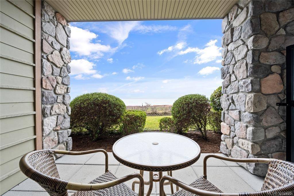 Parksville, BC V9P 0B1,181 BEACHSIDE Dr #113/114B