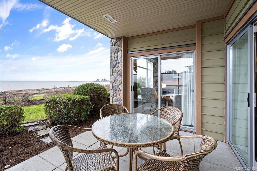 Parksville, BC V9P 0B1,181 BEACHSIDE Dr #113/114B