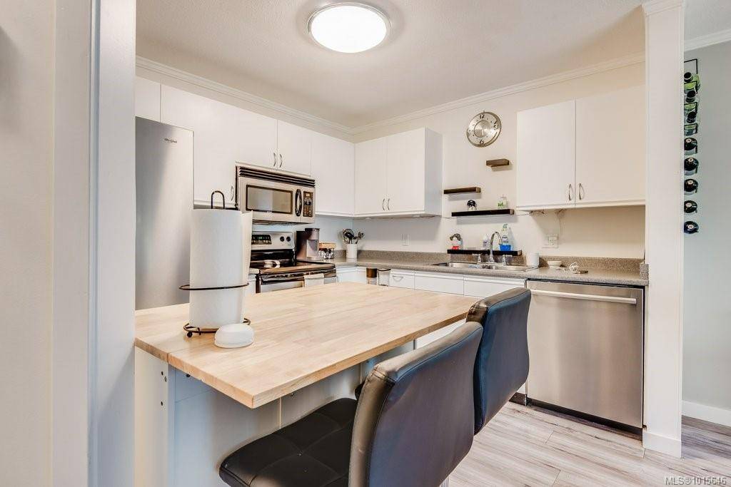 Campbell River, BC V9W 1A5,390 Island Hwy S #216