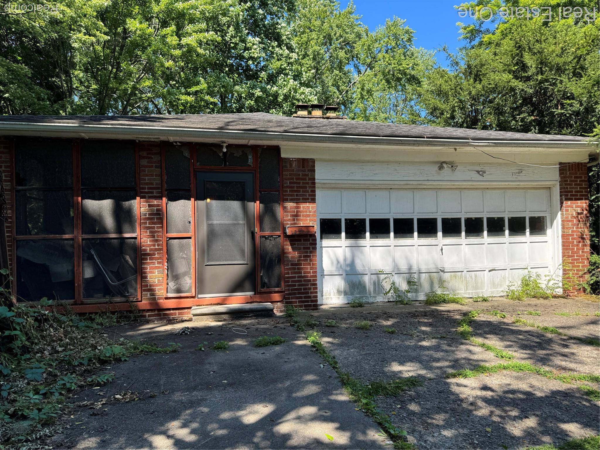 Redford, MI 48239,25101 W Chicago RD