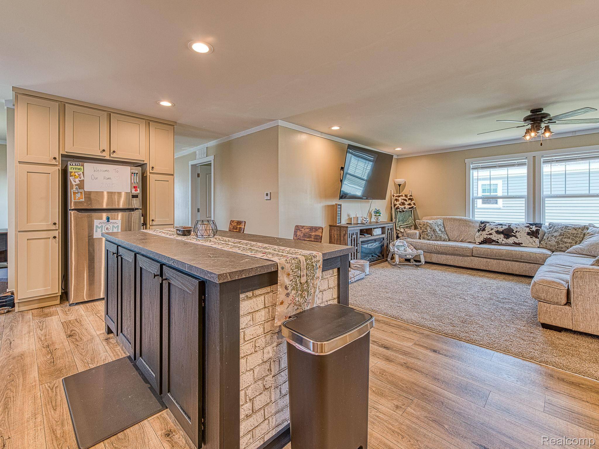 Belleville, MI 48111,501 Washington