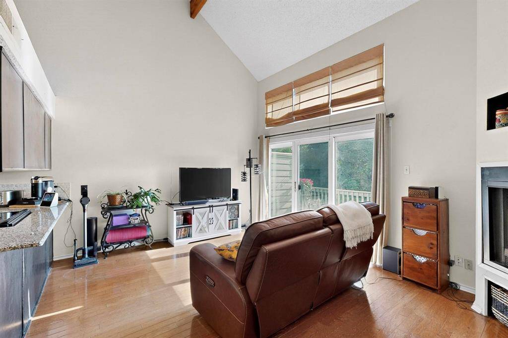 Dallas, TX 75231,9222 Church Road #114